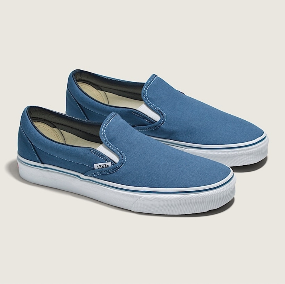 Vans Men's Classic Navy Blue/White Slip-On Sneakers Size M 8 W 9.5